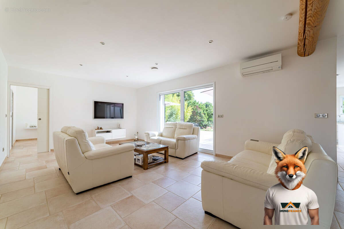 Maison à SAINT-AMBROIX