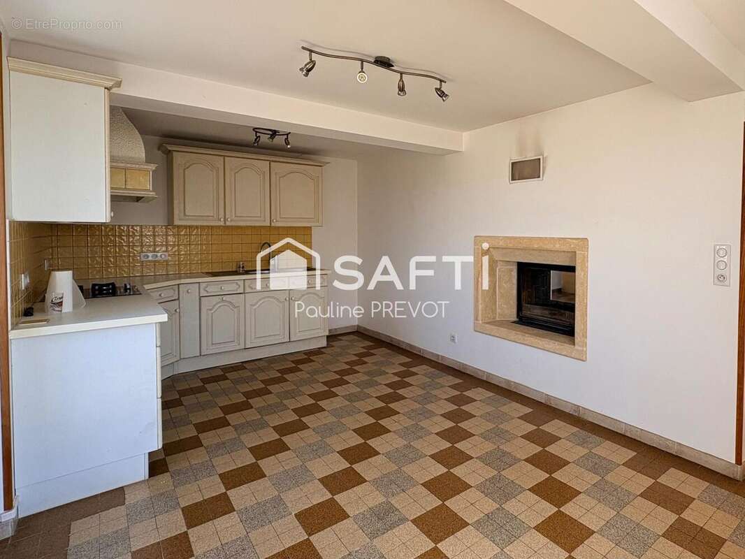 Photo 4 - Maison à SAINT-CHRISTOPHE-EN-BRIONNAIS