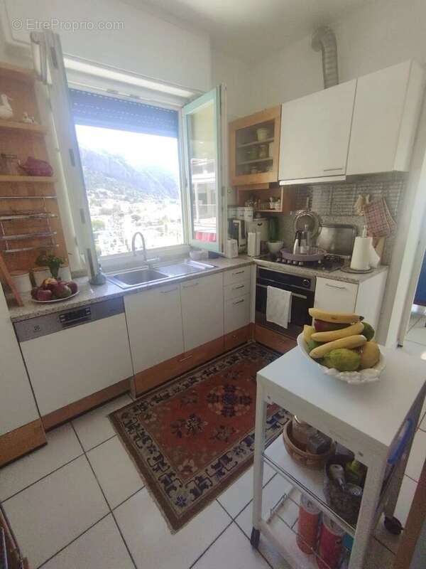 MENTON Garavan - 2 Pieces Vue Mer - Terrasse et Garage - photo 3