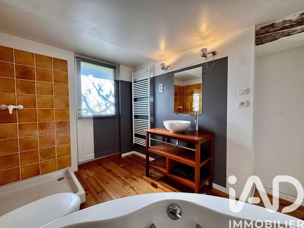 Photo 7 - Maison à SAINT-CLEMENT-DES-LEVEES