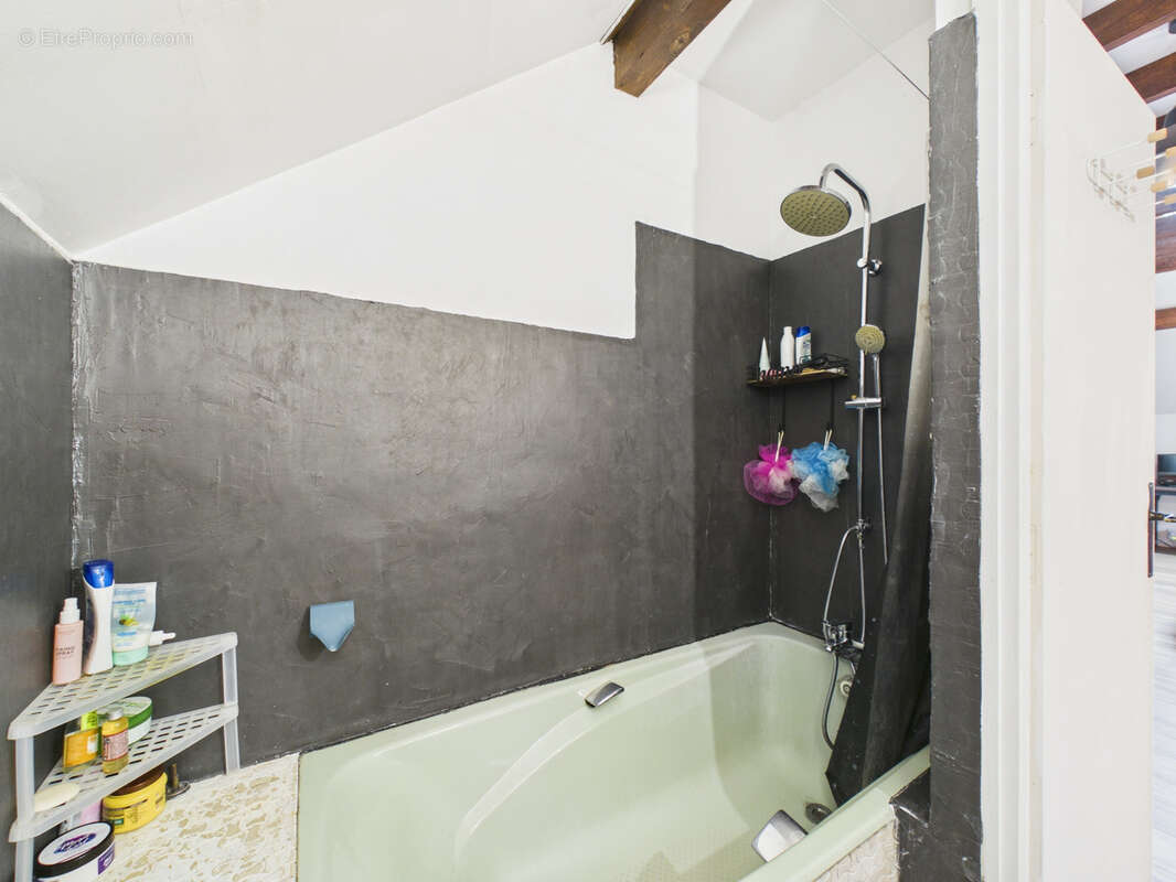 Appartement T3 de 76 m2 avec terrain privatif   Aix-les-Bains - photo 10
