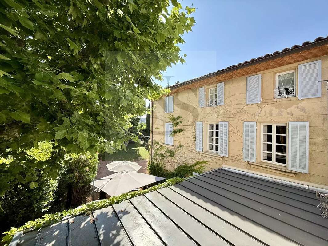 Maison à AIX-EN-PROVENCE