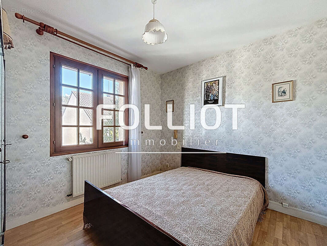 Maison à SAINT-PAIR-SUR-MER