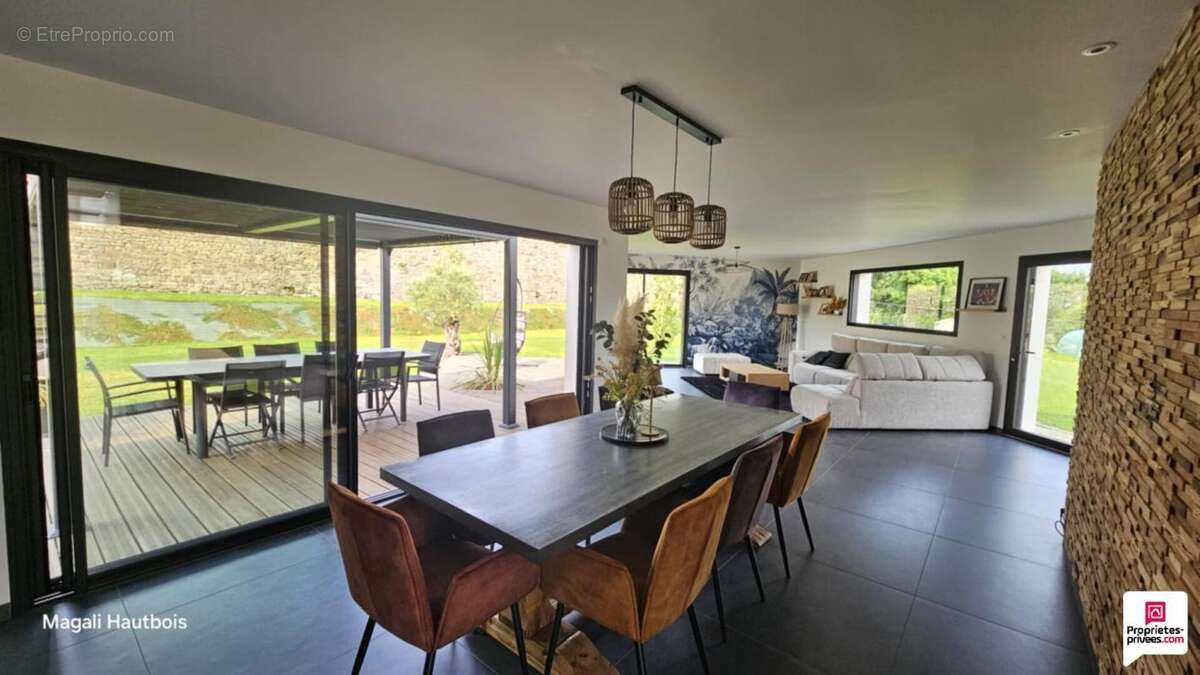 Maison d'exception avec prestations de qualité, 11 pièce(s) 283 m2 - photo 5