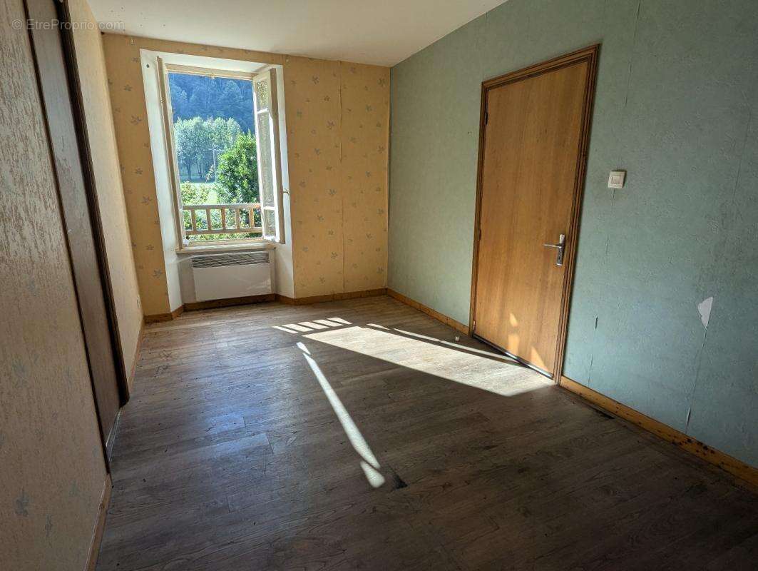 Maison à NESCUS