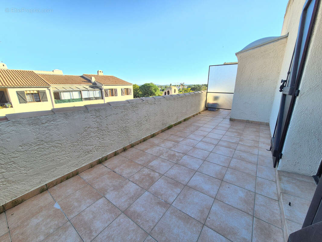 Appartement à HYERES