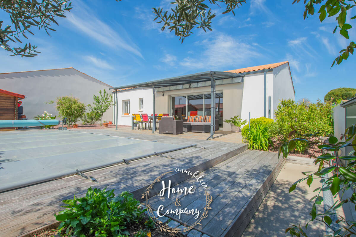 Maison à SAINT-SULPICE-DE-ROYAN