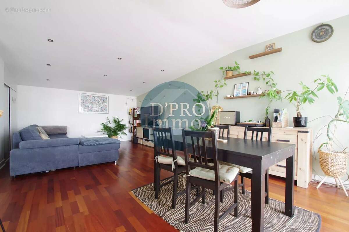 Appartement à SAINT-SEBASTIEN-SUR-LOIRE