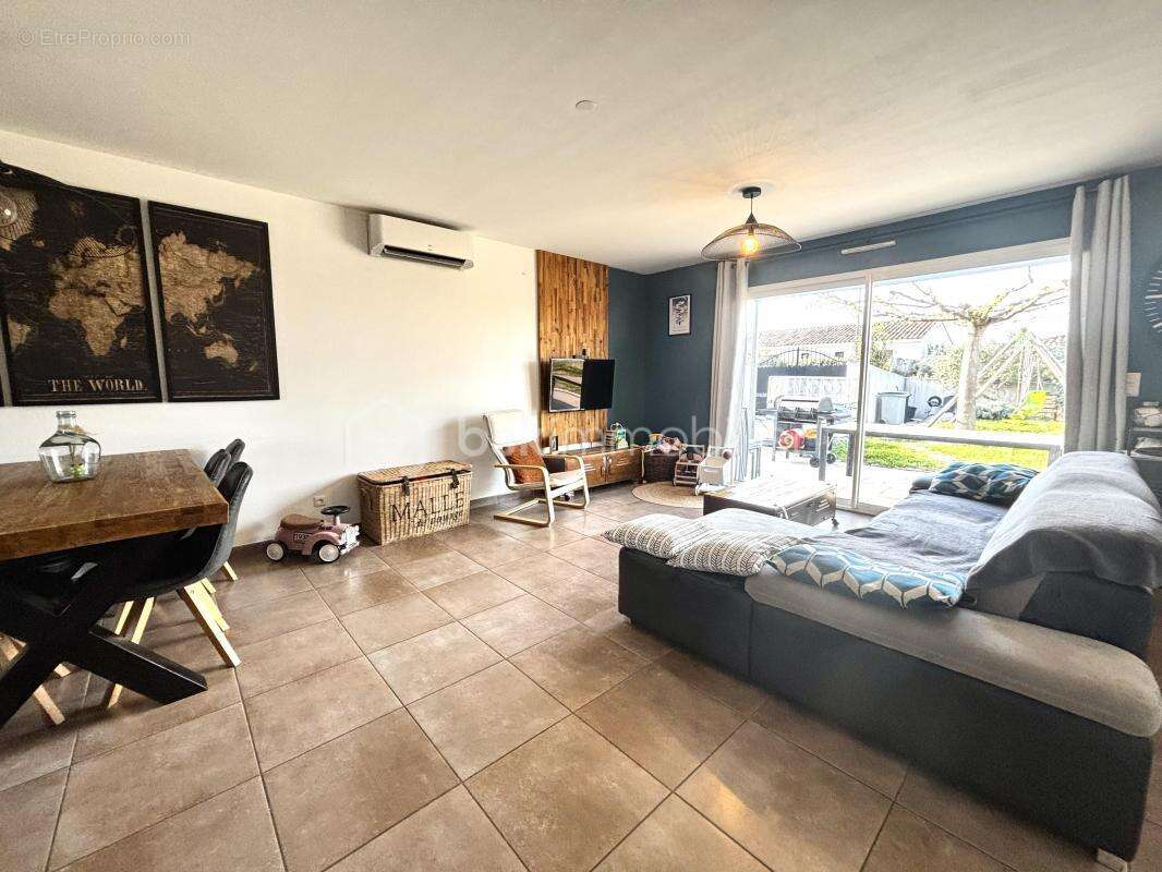 Maison à BEDARRIDES