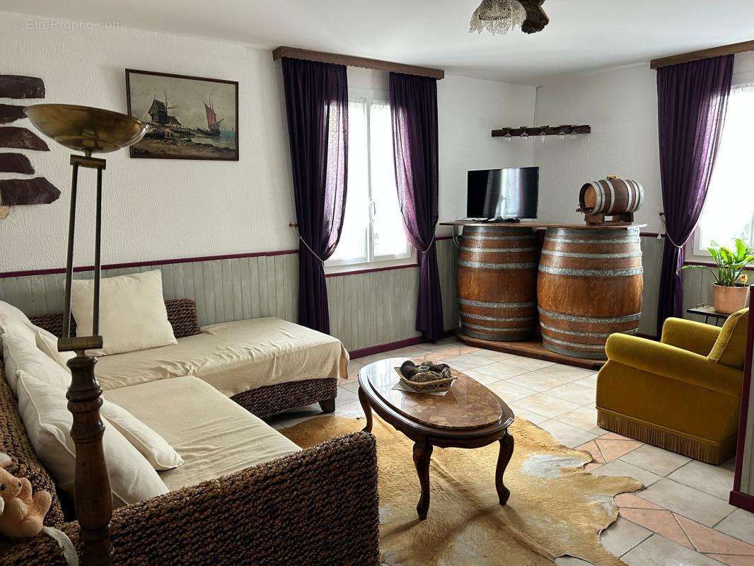 Maison à VAISON-LA-ROMAINE