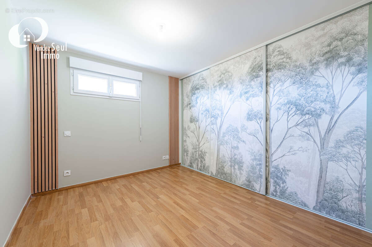 Appartement à POISY
