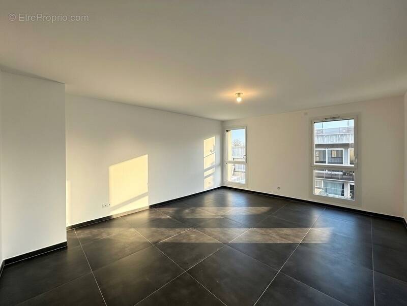 Appartement à VETRAZ-MONTHOUX