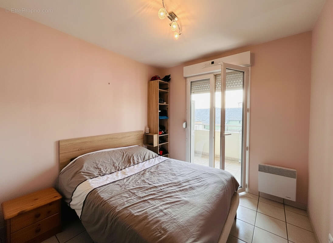 Appartement à LE BOURGET-DU-LAC