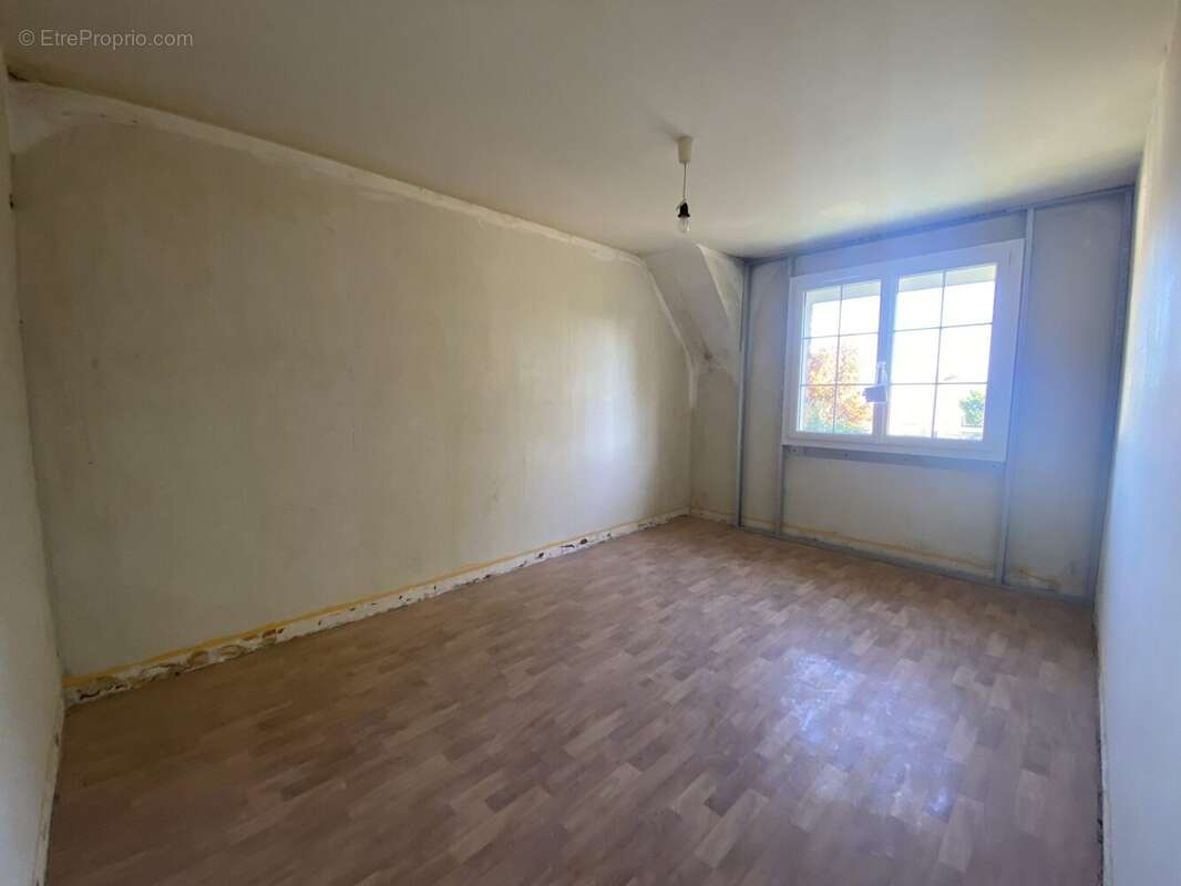 Maison à AUXY
