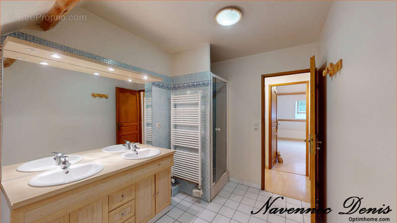 Maison à LA SAUSSAYE