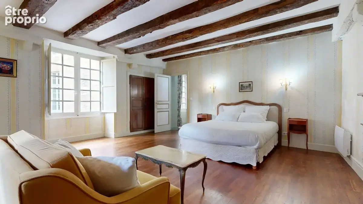 Chambre - Appartement à SARLAT-LA-CANEDA