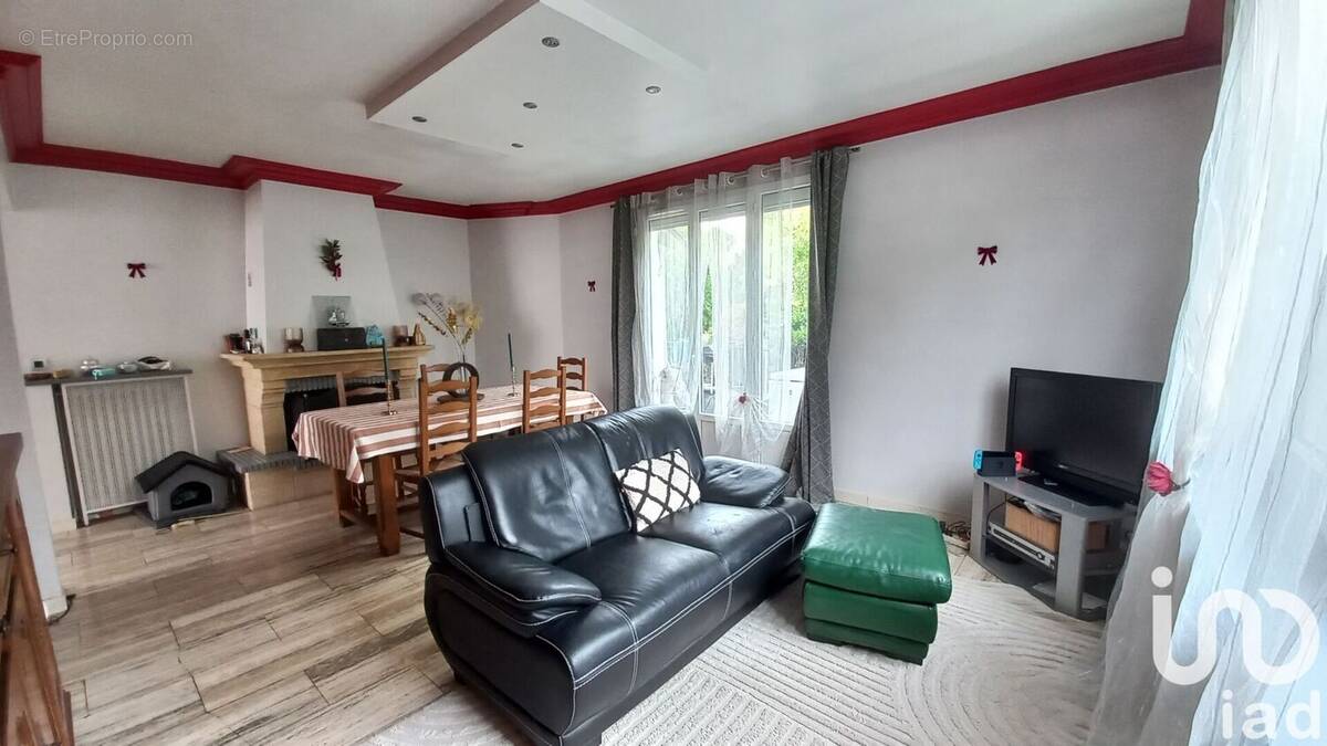 Photo 1 - Maison à CHAMPS-SUR-MARNE