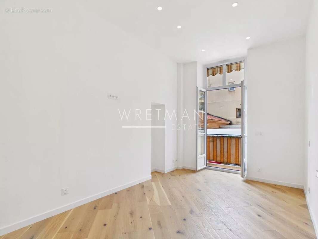Appartement à MENTON