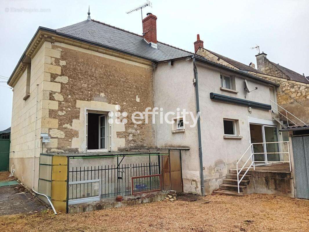 Maison à BENAIS