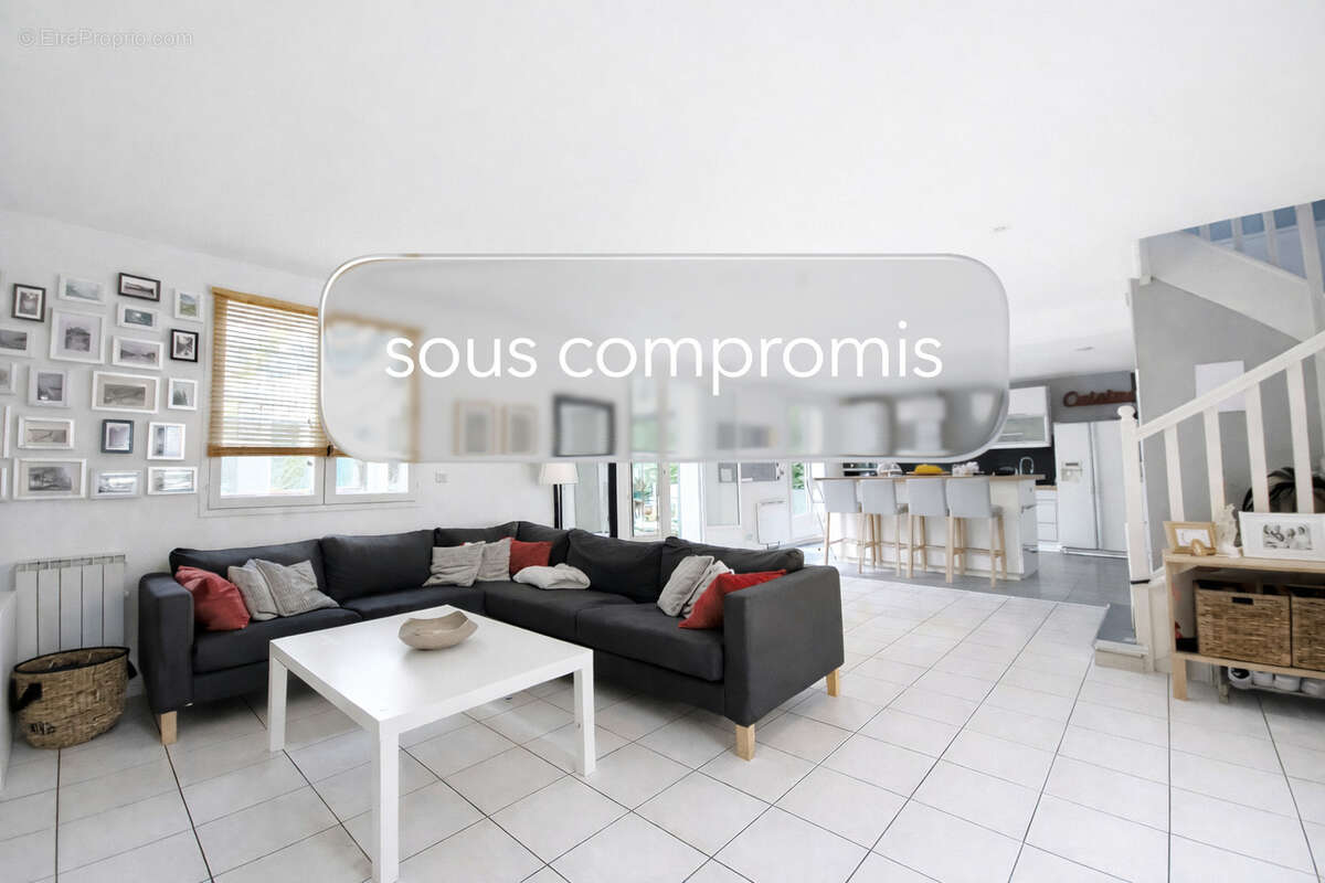 Maison à OZOIR-LA-FERRIERE