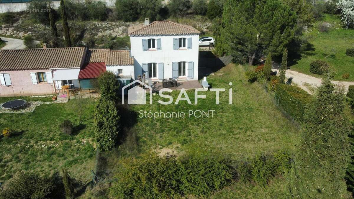 Photo 2 - Maison à CAMPS-LA-SOURCE