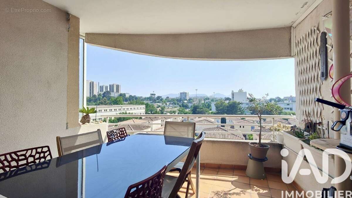 Photo 2 - Appartement à MARSEILLE-10E