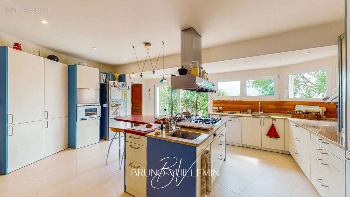 Maison à LEZIGNAN-CORBIERES