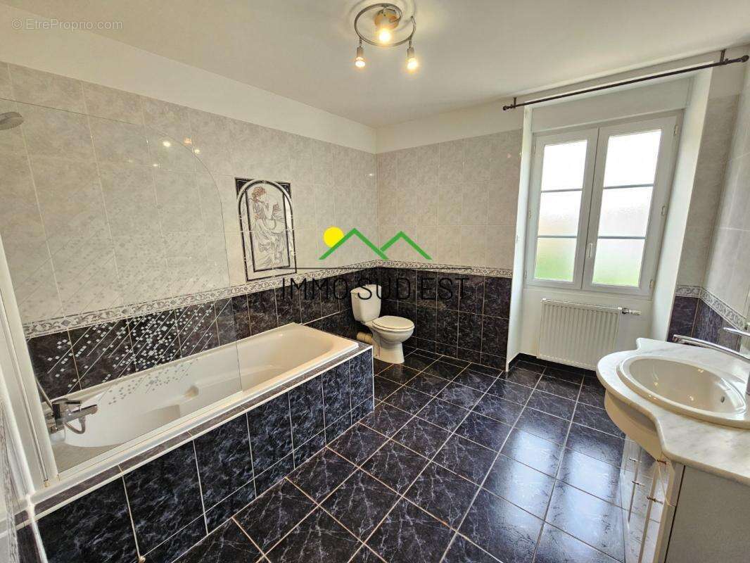 Maison à SAINT-MARCEL-LES-VALENCE