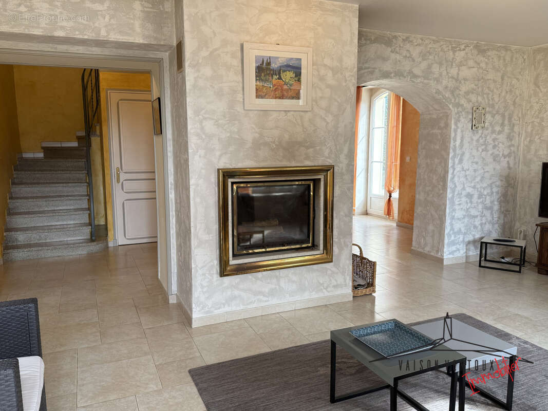 Maison à MALAUCENE
