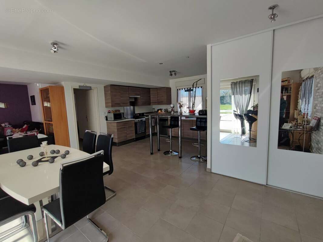 Maison à JOUE-LES-TOURS