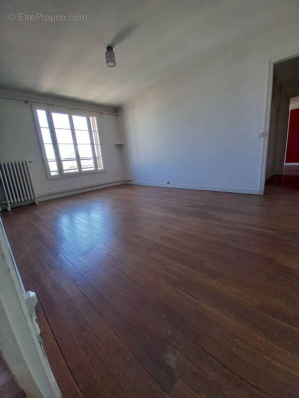 Appartement à MELUN