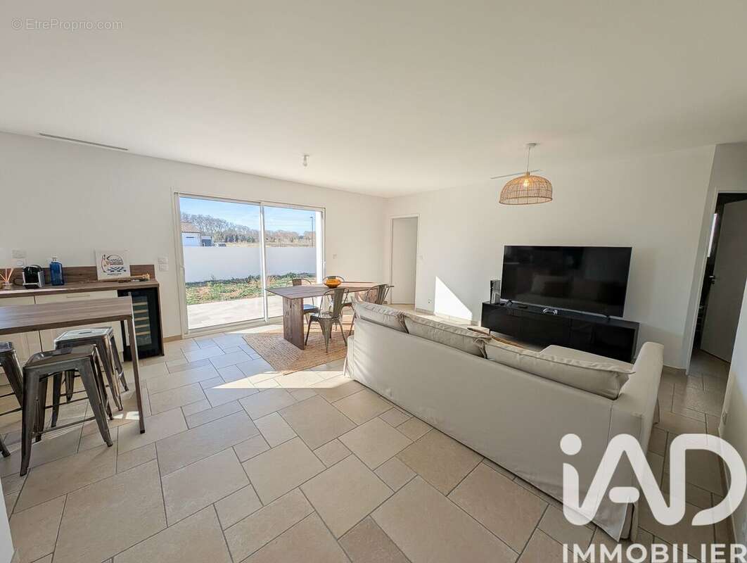 Photo 6 - Maison à GINESTAS