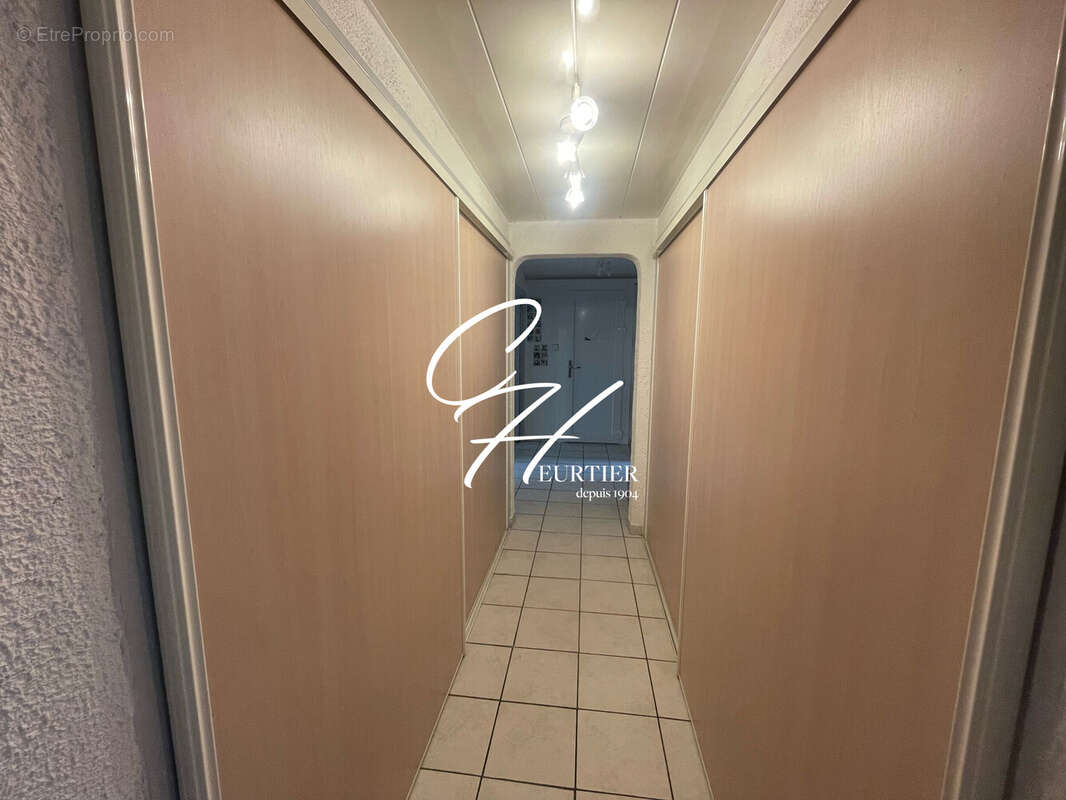 Appartement à CHAMP-SUR-DRAC