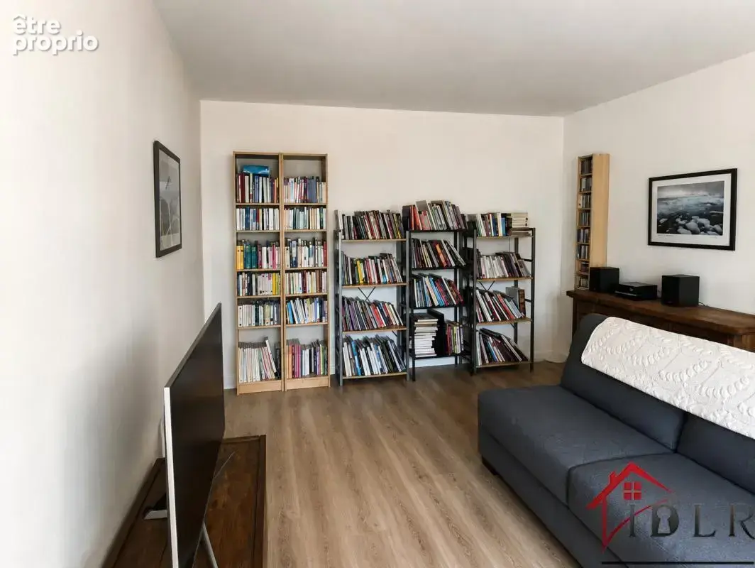 SCHILTIGHEIM   Appartement 3 pièces de 65 m2 avec balcon - photo 2