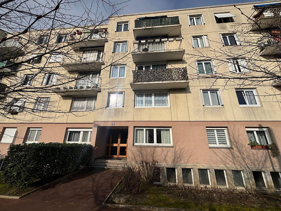 Appartement à ASNIERES-SUR-SEINE
