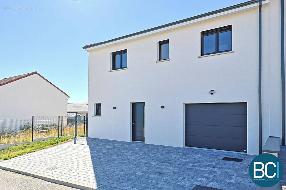 Maison à FLEVILLE-DEVANT-NANCY