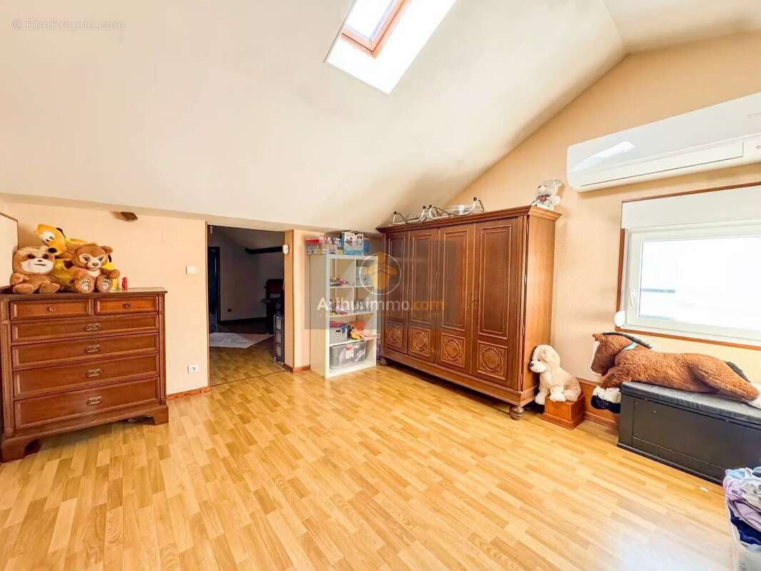 Appartement à ORVILLE