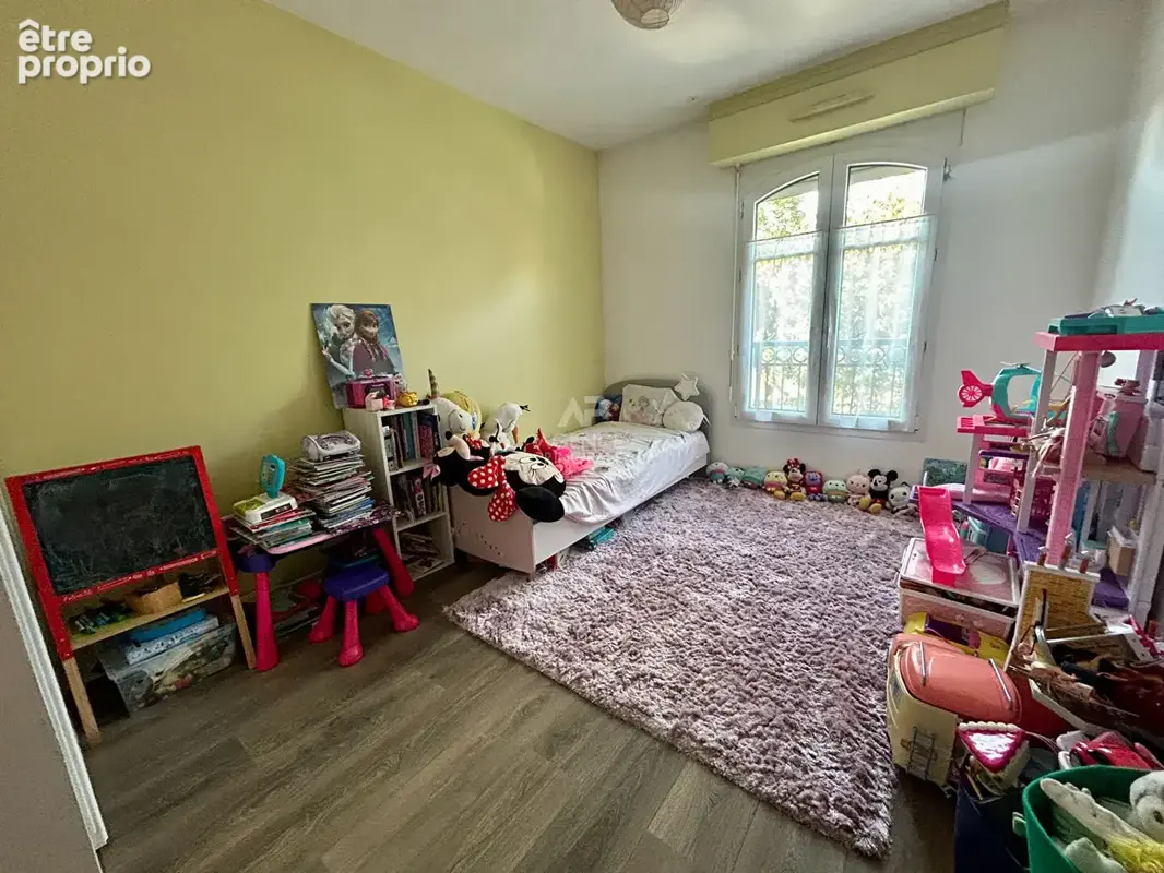 Appartement Poissy 4 pièce(s) 85.6 m2 - photo 8