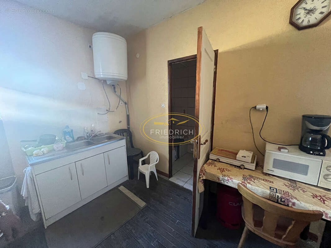 Batiments industriels avec bureaux - photo 10