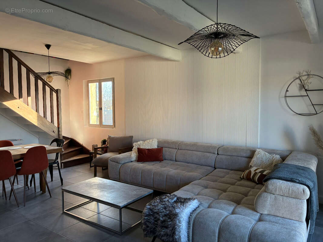 Maison à SAINT-CHRISTOL-LES-ALES