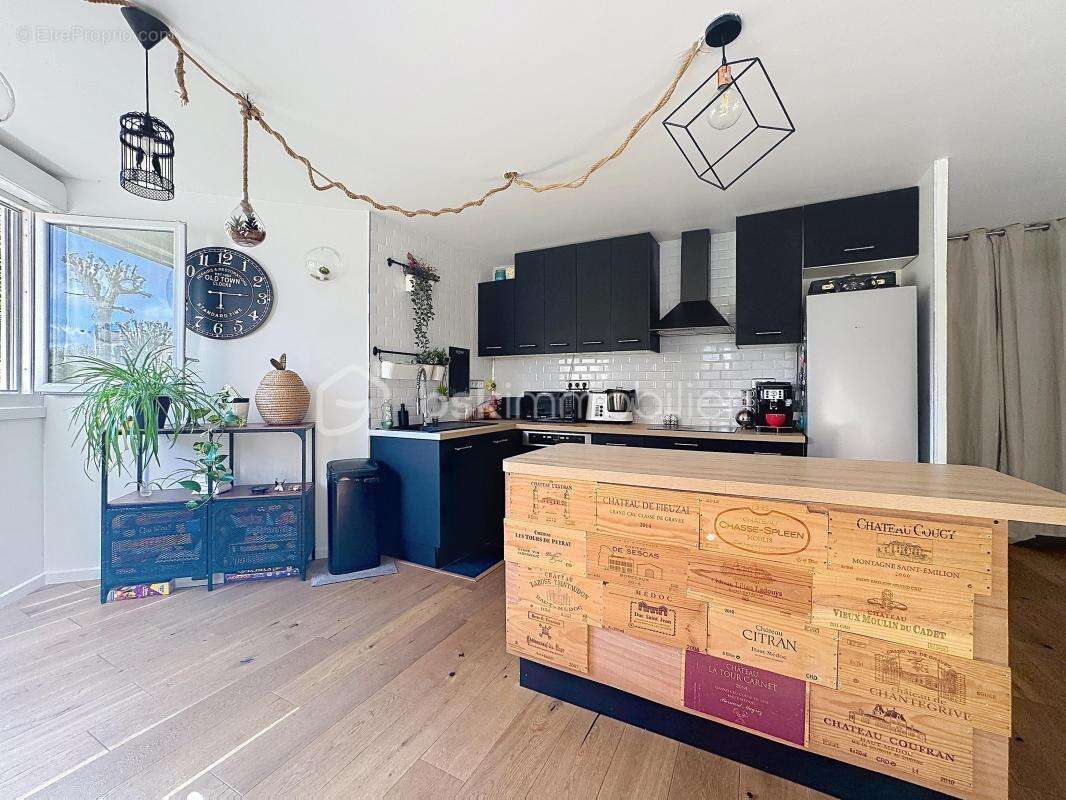 Appartement à MONTIGNY-LE-BRETONNEUX