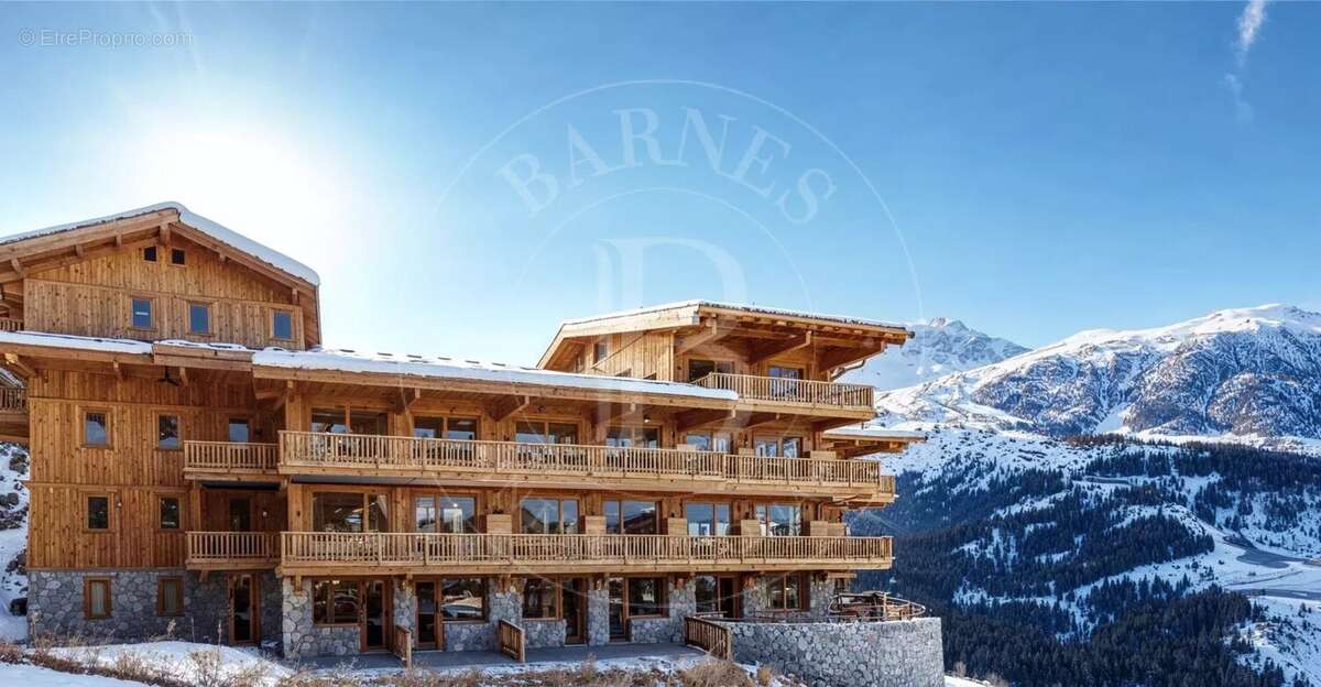 Appartement à LES ALLUES