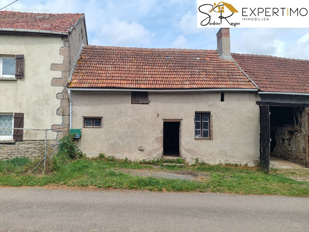 Maison à MONTAIGUT
