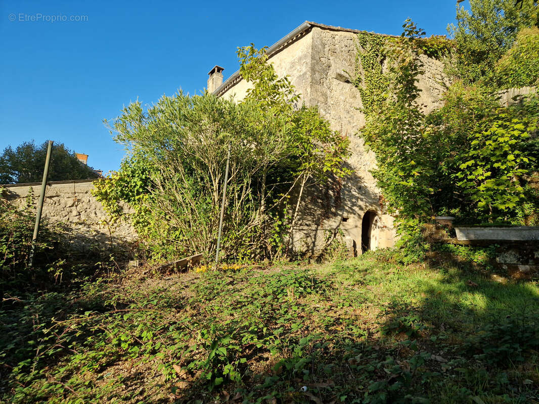 Autre à RAUZAN