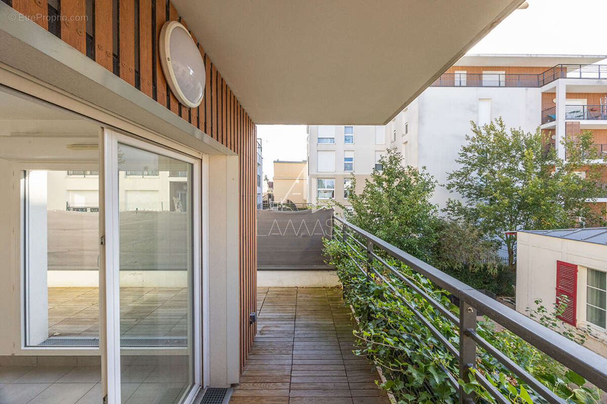 Appartement à THORIGNY-SUR-MARNE