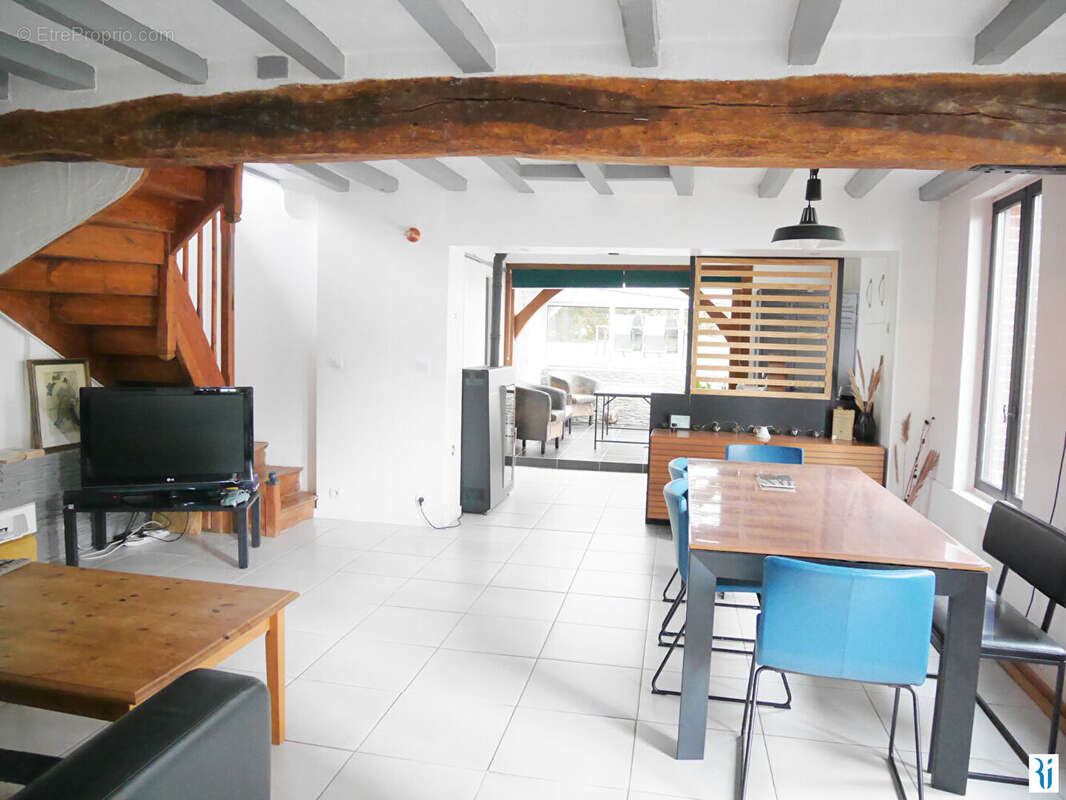 Maison à PAVILLY