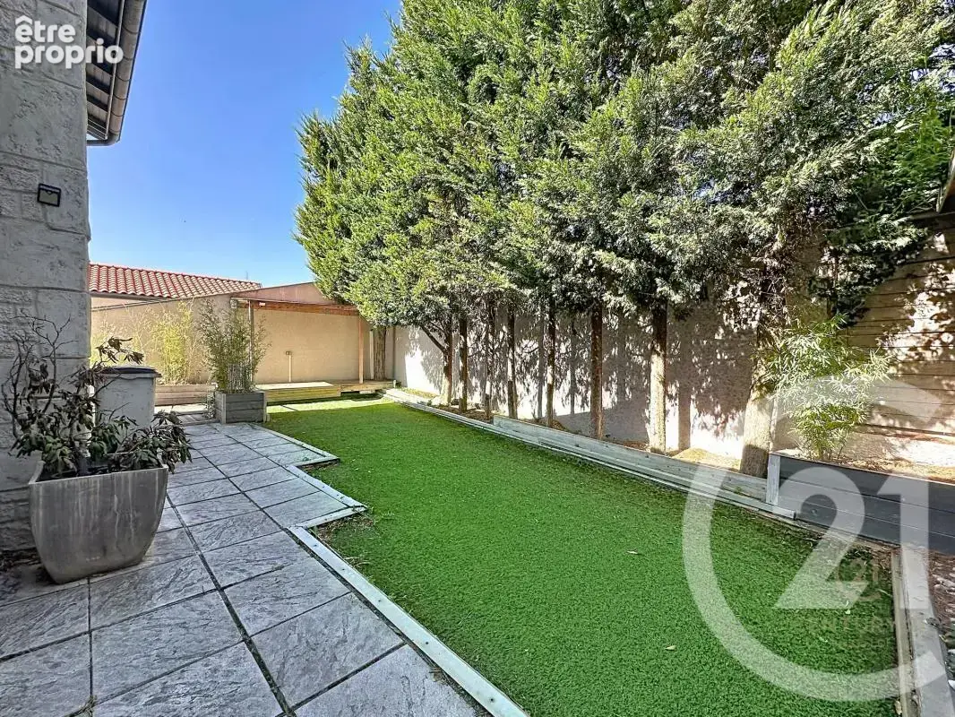 Maison 7 pièces 152 m² à vendre à Grigny (69520) - photo 26
