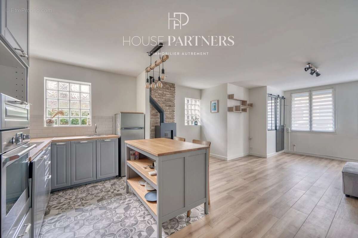 Maison à SAINT-GERMAIN-EN-LAYE