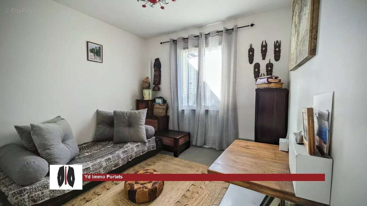 Maison à CASTRES-GIRONDE