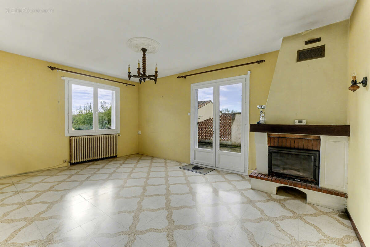 Maison à VILLENOUVELLE